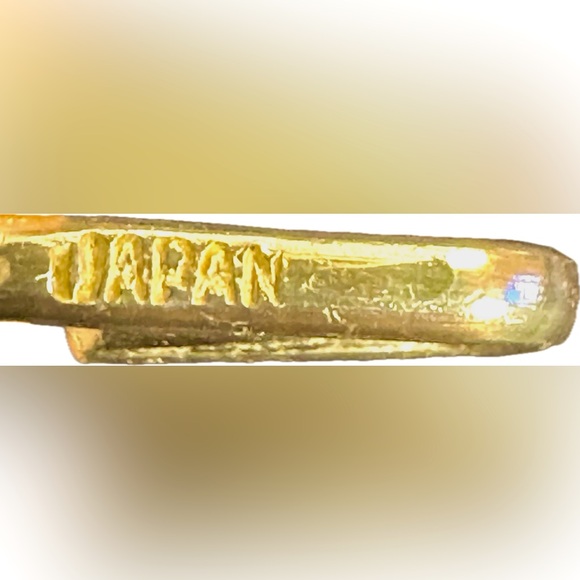 Beautiful Antique/Vintage Pearl Necklace-Preowned-Made in Japan, Silver Hardware - Picture 7 of 7